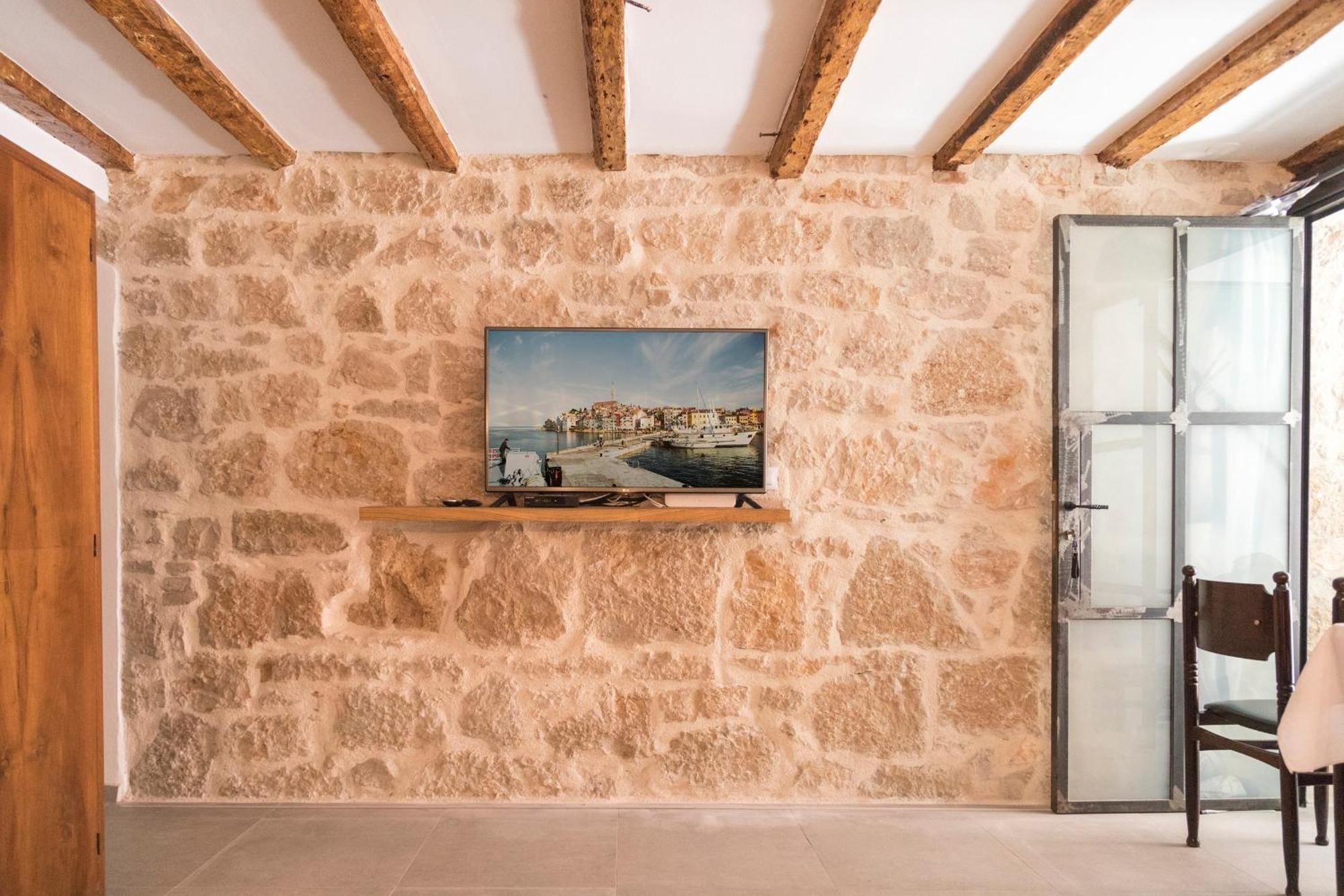 Mare E Terra Apartment Rovinj Phòng bức ảnh